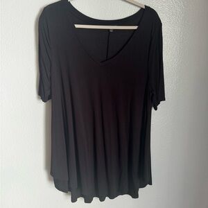 Lane Bryant Black Flowy Top 14/16